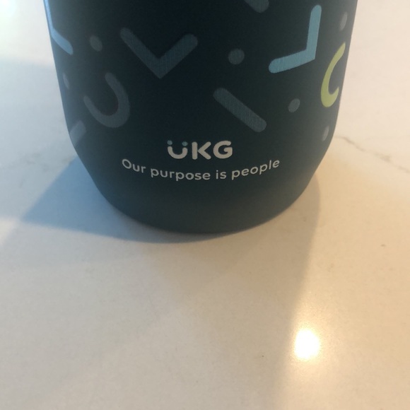 NWOT portable insulated coffee mug - Picture 5 of 7